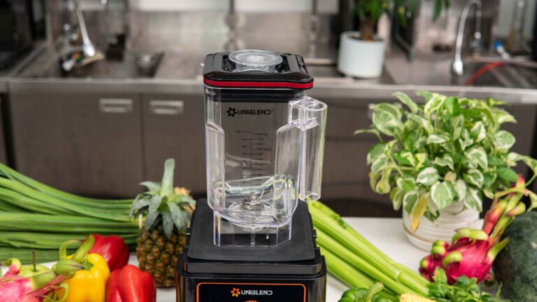Máy xay sinh tố Uniblend UB-712 với cối mới - ảnh 3
