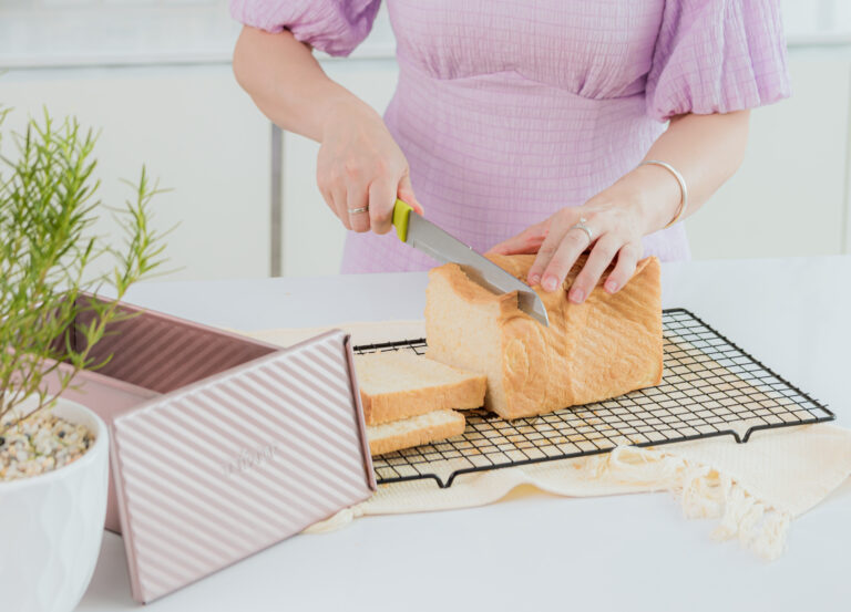 Dao cắt bánh 8 inch UNIBAKER MB828