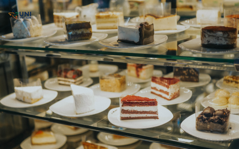 8 loại bánh phổ biến nhất tại các quán cà phê