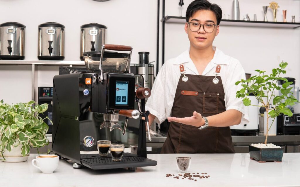 Khóa học trà pha máy đậm vị