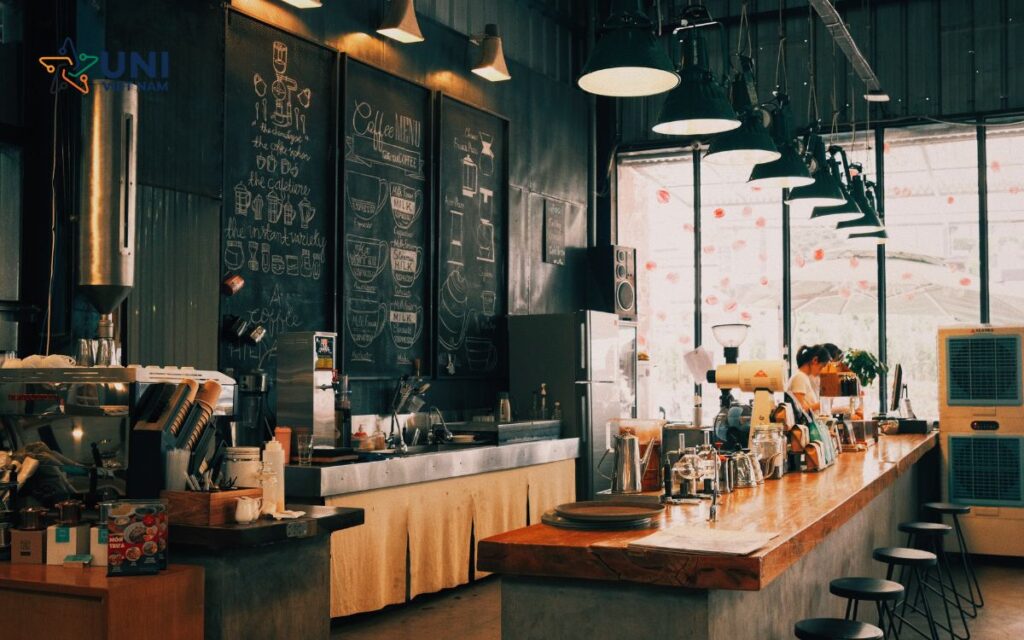 Khu để nguyên liệu cần được vệ sinh thường xuyên