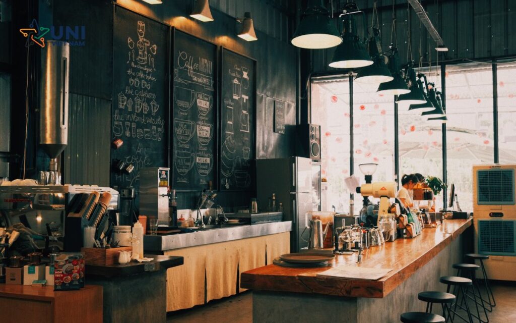Tùy thuộc vào quy mô quán cafe, nhà hàng, khách sạn của bạn mà sẽ phù hợp với từng loại máy làm đá khác nhau